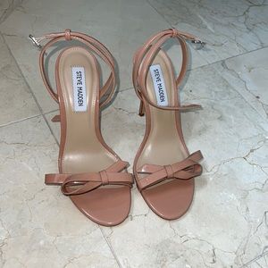 NEW - Steve Madden heels
